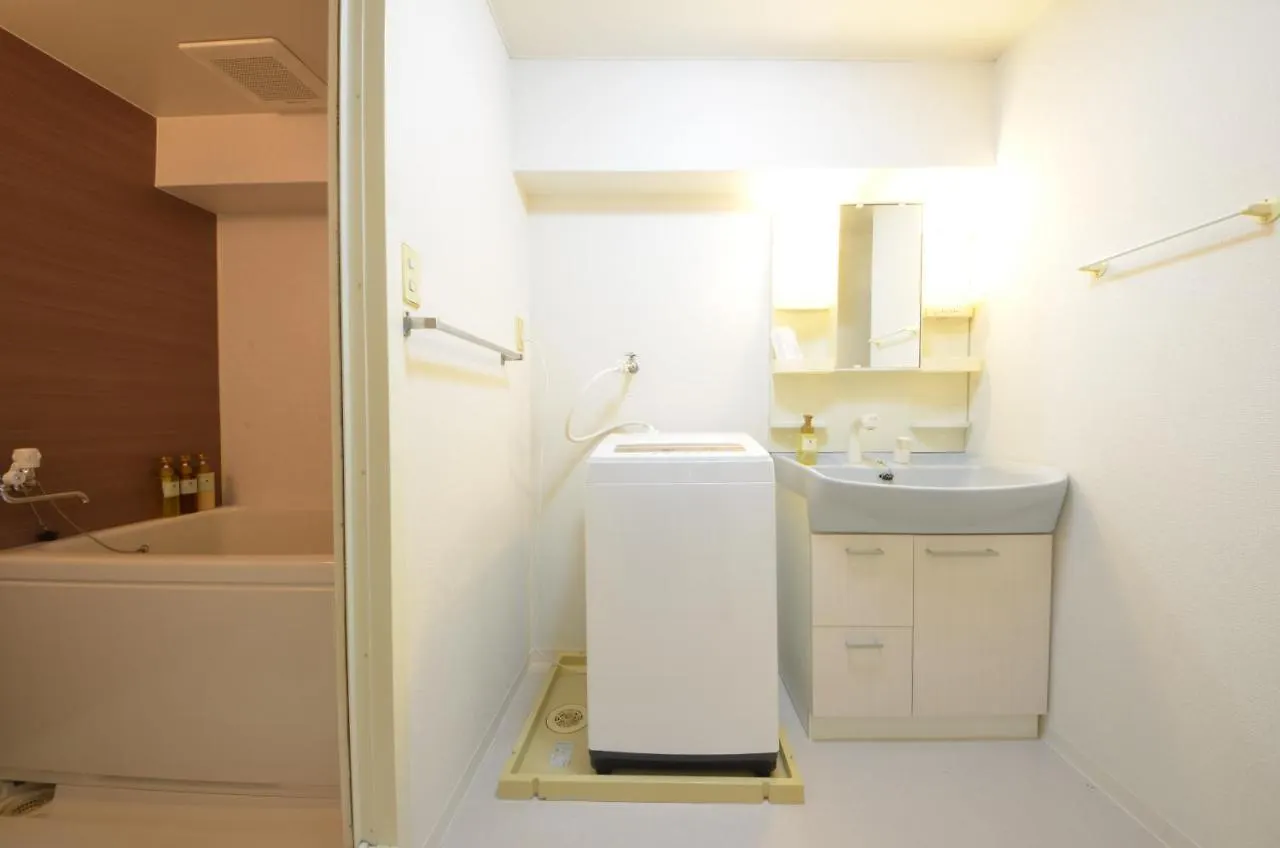 River Side Namba 203 Apartment Osaka 0*,  Japan